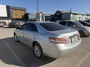Toyota: Toyota Camry: 2010 г., 2.5 л, Автомат, Бензин, Седан — 3