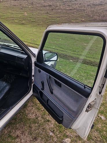 wv transporter: Volkswagen Golf: 1988 г., 1.3 л, Механика, Бензин, Хэтчбэк — 7