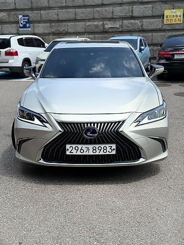 lexus cs: Lexus ES: 2021 г., Гибрид, Седан — 3