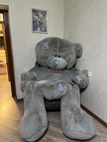 Teddy Mişka yep yeni
Mağazalarda 300/350 azn 
Satış giyməti 230 m