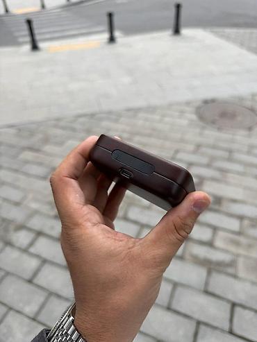 аудио конвертер: "Vertu Quantum Flip 2025 1TB/16GB" qulaqlıqları Vertu Phantom Series — 9