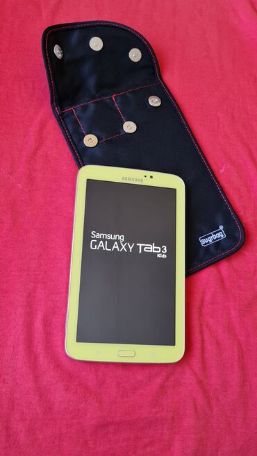 Tableti: Tablet kao nov sve radi ima klasican meni I za decu meni,2u1 na lalafo.rs — 1 Tableti: Tablet kao nov sve radi ima klasican meni I za decu meni,2u1 — 1