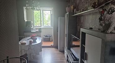 108: 2 комнаты, 52 м², 7 мкр 106 серия, 2 этаж, Косметический ремонт — 4