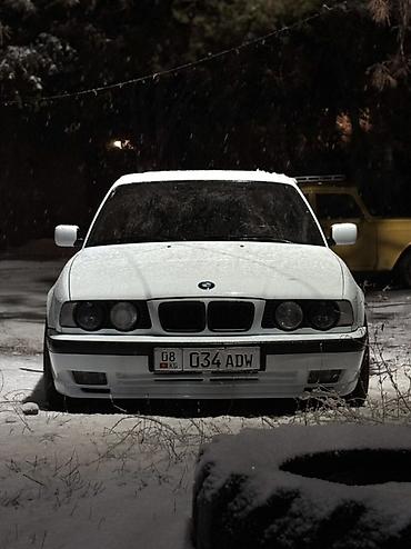audi 8: BMW 5 series: 1992 г., 3 л, Механика, Бензин, Седан — 6