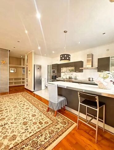 Продажа домов: 5 и более комнат, 202 м², Элитка, 7 этаж, Евроремонт