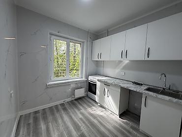 Продажа квартир: 2 комнаты, 48 м², 7 мкр 105 серия, 1 этаж, Евроремонт — 3