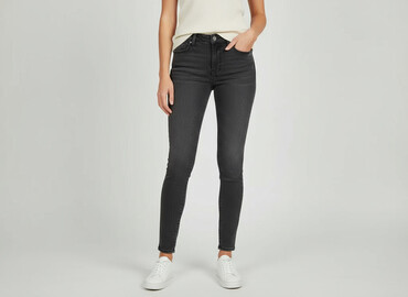 mohito kurtki jeansowe damskie: Mohito, Jeansy damskie, rozmiar 2XS