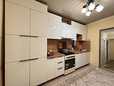 Продажа коттеджей и домов: Дом, Ак-Ордо-1, 4 сотки, 118 кв.м. 🏡 Продаётся уютный, тёплый дом в — 3