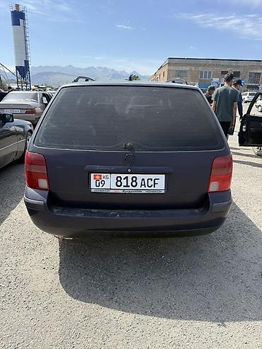 Унаа: Volkswagen Passat: 1999 г., 2.3 л, Кол менен иштөөчү, Бензин, Универсал — 5