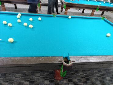 ткань для бильярдного стола: Бильярдный стол для русской пирамиды - Размер: полный, с шести лузами