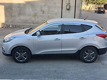 cerato guzgu: Hyundai Tucson – gümüş rəngli, şəhər və uzun yol üçün ideal kompakt — 4