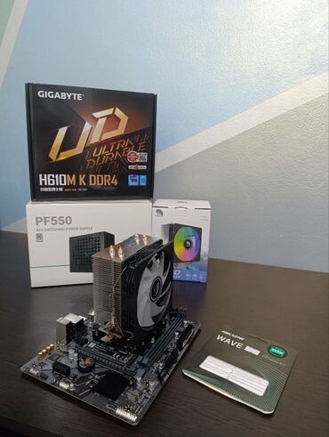 куплю материнскую плату бу: Материнская плата, Новый, LGA1700, Для ПК
