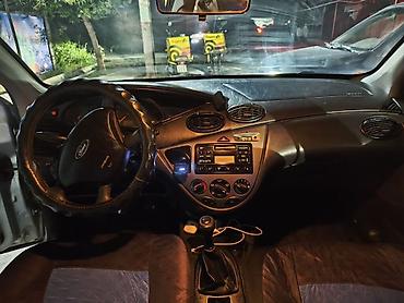 кун на юто: Ford Focus: 2005 г., 1.6 л, Механика, Бензин, Универсал — 4