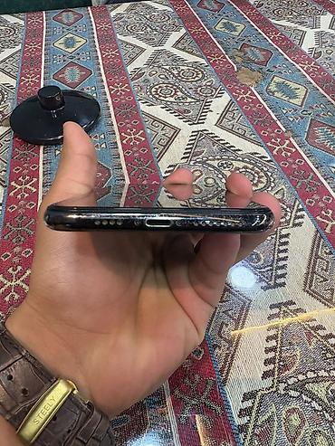 iphone xs black: IPhone Xs, 64 GB, Qara, Face ID — 7