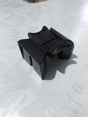 вскрытия замок: Подстаканник на Camry 40 45, Lexus GS — 2