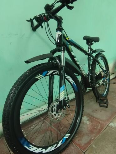 qaçış velosipedi: Б/у Горный велосипед Trek, 26", скоростей: 30, Самовывоз, Платная доставка, Доставка в районы