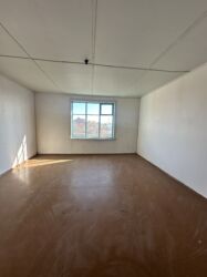 Продажа домов: Коттедж, 415 м², 15 комнат, Риэлтор, Старый ремонт — 15