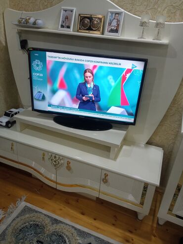 вытяжка 1000 куб м: Б/у Телевизор Samsung Led 43" HD (1366x768), Самовывоз