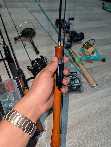 Другое для охоты и рыбалки: Набор для спиннинговой рыбалки Состав: - Спиннинги (несколько — 5