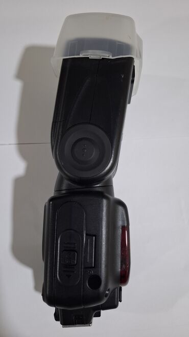 видео камеры: Nikon SB910 speedlight. çox az işlənib təzə kimidir karopqasıda var