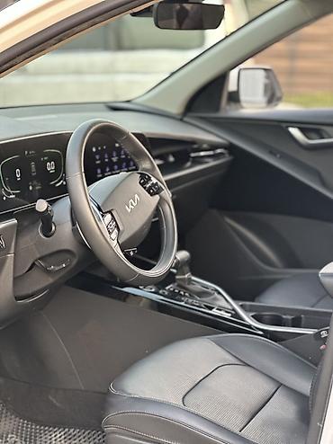 kia besta: Kia Niro: 2022 г., 1.6 л, Автомат, Гибрид, Кроссовер — 5