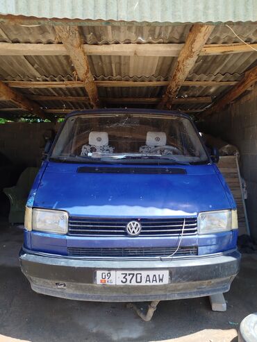 урулган машыналар: Volkswagen Caravelle: 2.4 л, Механика, Дизель