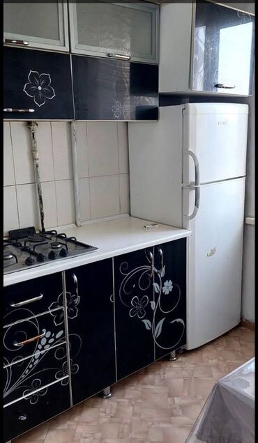 долгосрочная квартира восток 5: 2 комнаты, 48 м², 105 серия, 8 этаж, Старый ремонт