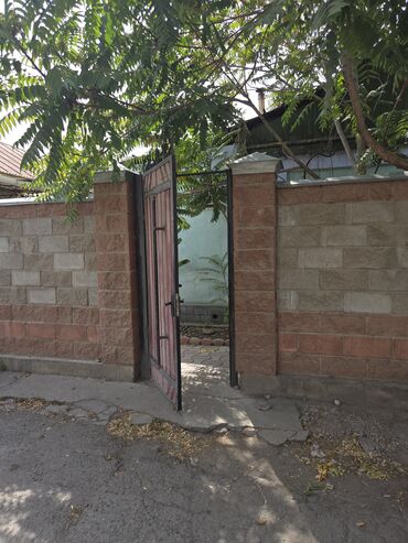 сдаю дом новопокровке: 50 м², 2 комнаты