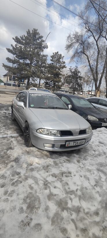 аварии: Mitsubishi Carisma: 2000 г., 1.8 л, Механика, Бензин, Седан