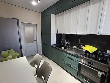 2 комнаты, 63 м², Восток-5 мкр Индивидуалка, 2 этаж, Евроремонт at lalafo.kg 2 комнаты, 63 м², Восток-5 мкр Индивидуалка, 2 этаж, Евроремонт