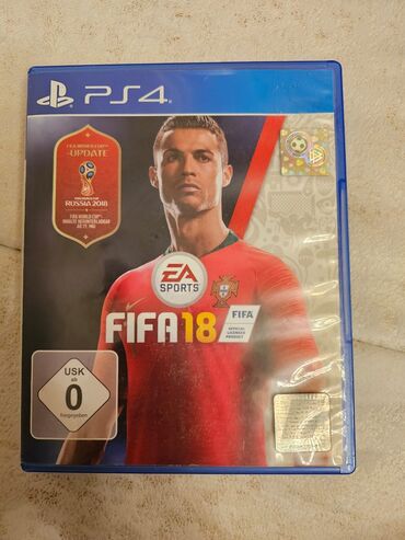 PS4 (Sony Playstation 4): Sony PlayStation 4 (PS4) oyun konsolu Xüsusiyyətlər: - Model: PS4 — 13