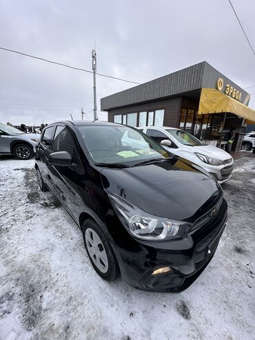 алфард продаю: Chevrolet Spark: 2018 г., 1 л, Вариатор, Бензин, Хэтчбэк