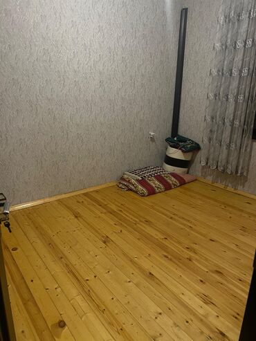 Həyət evləri və villaların satışı: Xırdalan dairəsi çox gözəl yerde yerlesir 2evdi küçələri ayridi 2ailə — 17