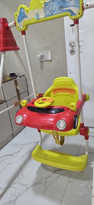 Yelləncək at: Uşaq yelləncəyi – “avtomobil” dizaynlı - 1–3 yaş arası uşaqlar üçün — 1