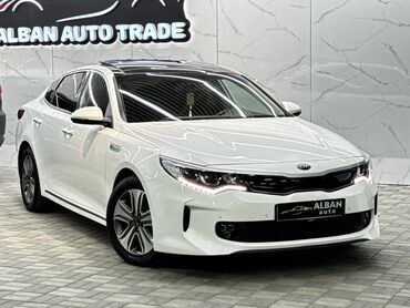 BMW: Kia K5: 2017 г., 2 л, Автомат, Гибрид