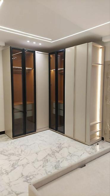 dolab: Düz dolab, Dəhliz üçün, Yataq otağı üçün, Qarderob, Açılan, Korpuslu, 6 qapı — 3