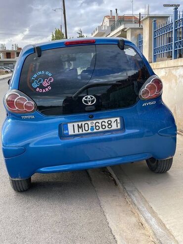 Toyota: Toyota Aygo: 1 l. | 2010 έ. Χάτσμπακ — 10