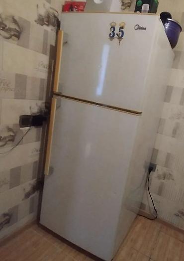 Samsung iki qapılı soyuducu - Rəng: parlaq qara (ayna-effektli ön lalafo.az -da Samsung iki qapılı soyuducu - Rəng: parlaq qara (ayna-effektli ön