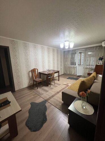 Продажа квартир: 3 комнаты, 58 м², 104 серия, 4 этаж, Косметический ремонт