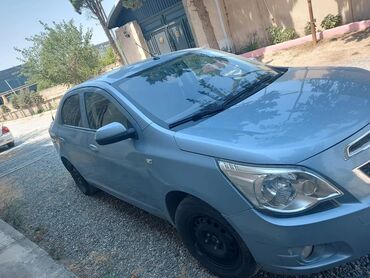 cobalt: Qaz və benzinlə işləyir taksi üçün əsl yararlı maşındır normal