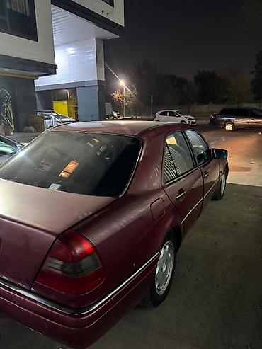 маш: Mercedes-Benz C-Class: 1995 г., 2.8 л, Автомат, Бензин, Седан — 5