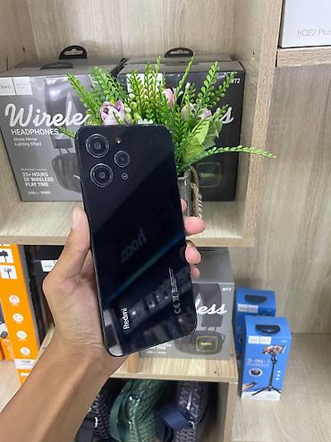 хиоми 13: Redmi, Redmi 12, Б/у, 256 ГБ, цвет - Черный, 2 SIM — 4