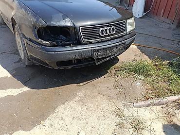 Audi: Audi 100: 1993 г. — 2