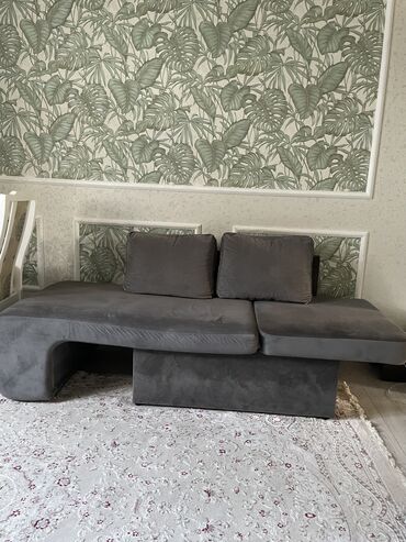 мягкая мебель ош: Диван-кровать, цвет - Серый, Б/у