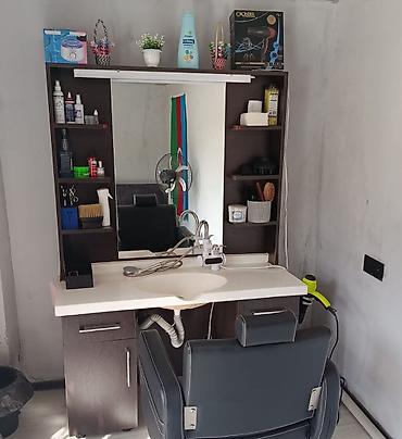 İşlənmiş, Saç kəsimi üçün masa lalafo.az -da İşlənmiş, Saç kəsimi üçün masa