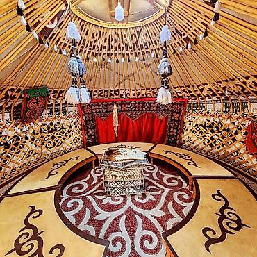 Аренда юрт: Аренда юрты, Каркас Деревянный, 85 баш, Казан, Посуда, С полом — 16