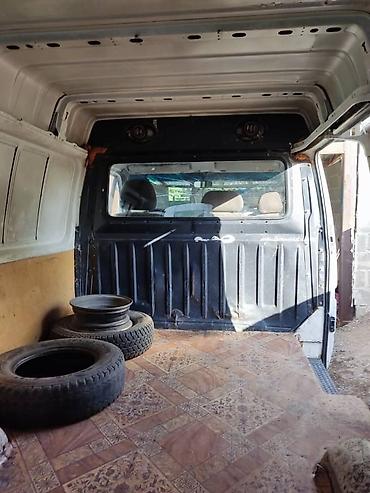 200: Легкий грузовик, Ford, Стандарт, 3 т, Б/у — 6