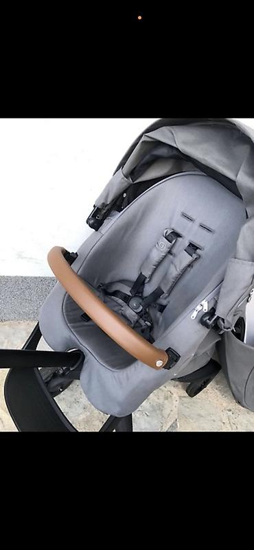3d majice: **Stokke Xplory X kolica za bebu sa dodatnom opremom** Kolica su — 7
