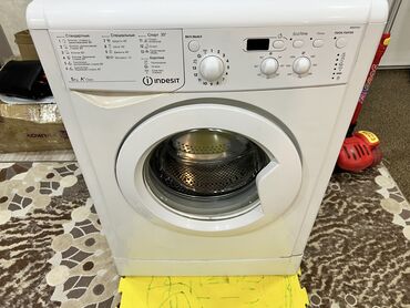рабочий школе: Кир жуучу машина Indesit, Колдонулган, Автомат, 5 кг чейин