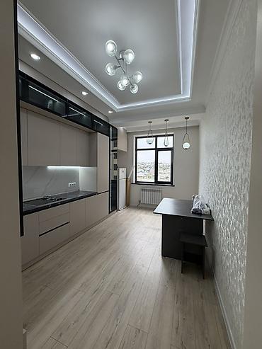 Долгосрочная аренда квартир: 2 комнаты, Риэлтор, С мебелью полностью — 2